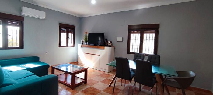 Casa en venta en Jun, Granada de 3 habitaciones