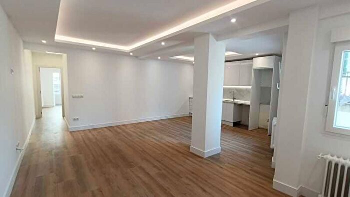 Casas en venta y pisos alquiler - 2