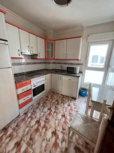 Casas en venta y pisos alquiler - 2