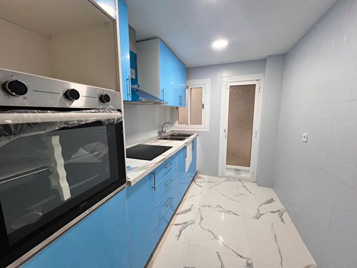 Casas en venta y pisos alquiler - 2