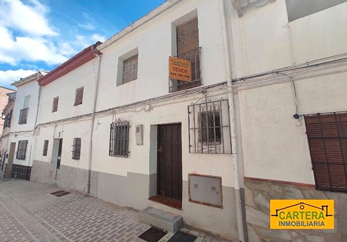 Casas en venta y pisos alquiler - 1