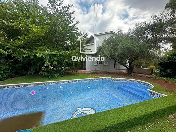 Casa en venta en Bellaterra, Cerdanyola del Vallès de 6 habitaciones