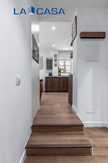 Casas en venta y pisos alquiler - 3