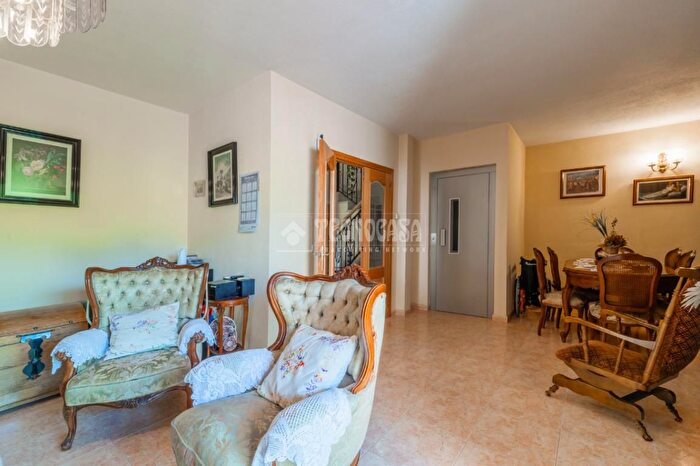 Casas en venta y pisos alquiler - 2