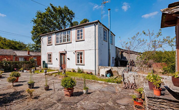 Casa en venta en Rábade, Lugo de 4 habitaciones
