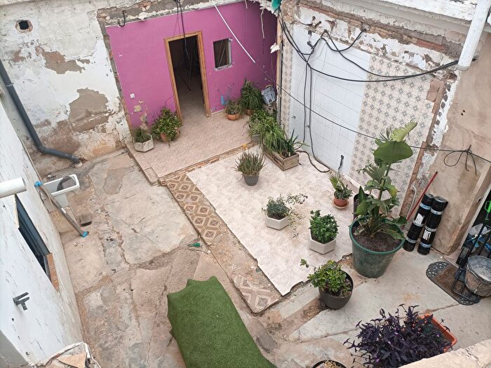 Piso en venta en Ribaroja de Túria, Valencia de 8 habitaciones