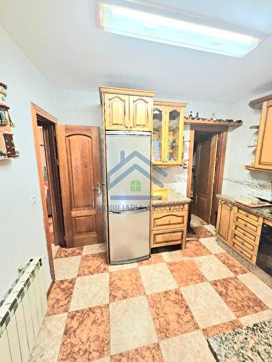 Casas en venta y pisos alquiler - 2