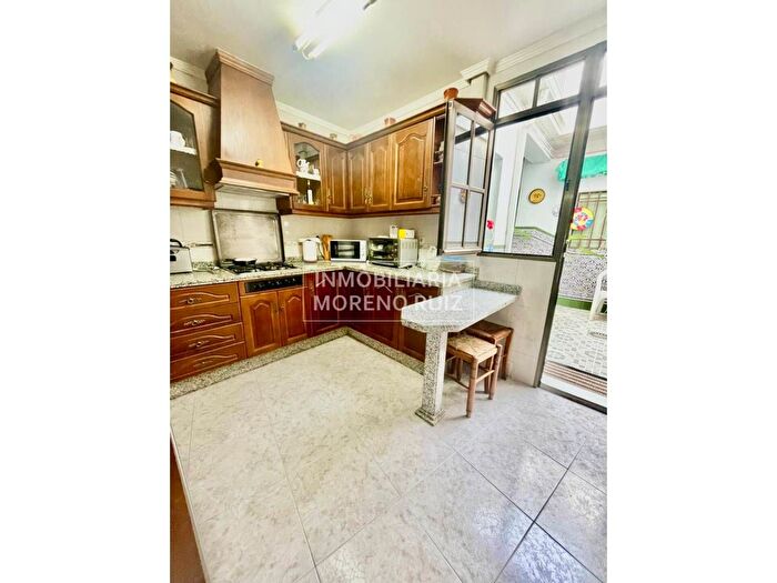Casa en venta en Baena, Córdoba de 4 habitaciones