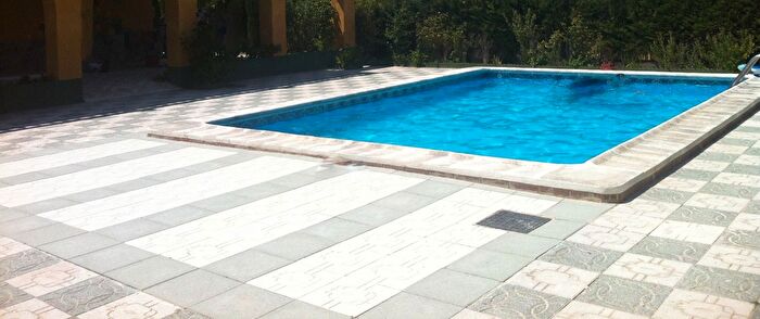 Casa en venta en Otura, Granada de 5 habitaciones