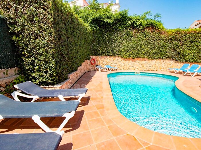 Casas en venta y pisos alquiler - 3