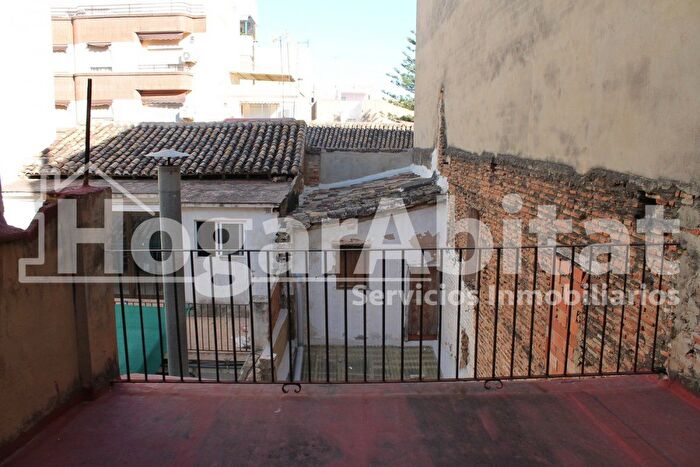 Casas en venta y pisos alquiler - 1