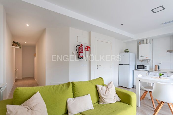 Casas en venta y pisos alquiler - 2