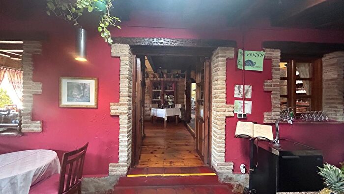 Casas en venta y pisos alquiler - 2