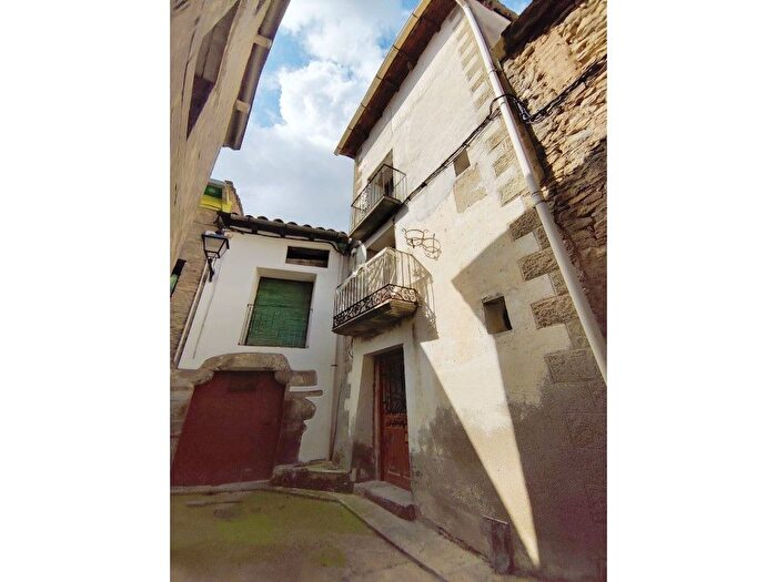 Casa en venta en Graus, Huesca de 3 habitaciones