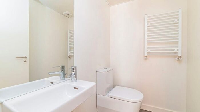Piso en venta en Chamberí, Vallehermoso de 2 habitaciones