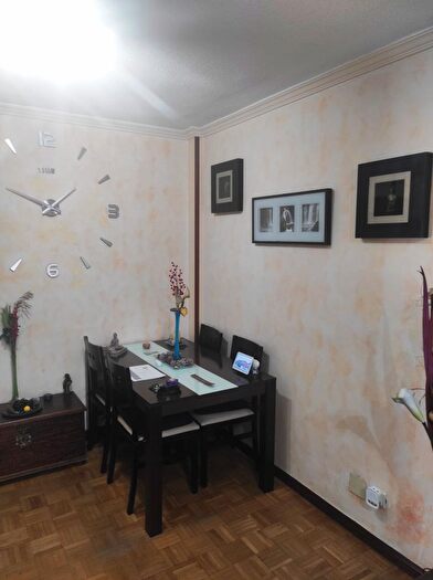 Casas en venta y pisos alquiler - 2