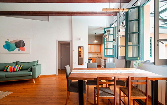 Piso en alquiler en Ciutat Vella, Sant Pere Sta Caterina i la Ribera de 2 habitaciones
