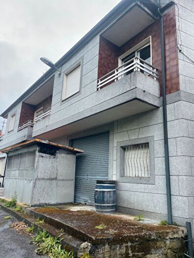 Casa en venta en Coles, Ourense de 3 habitaciones