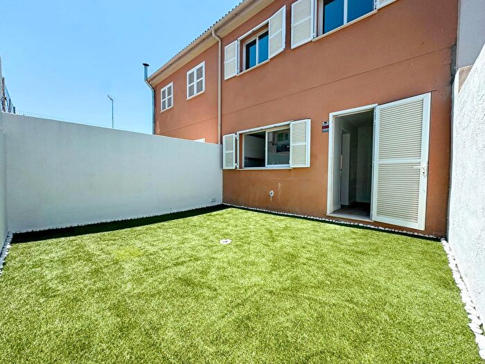 Casas en venta y pisos alquiler - 1