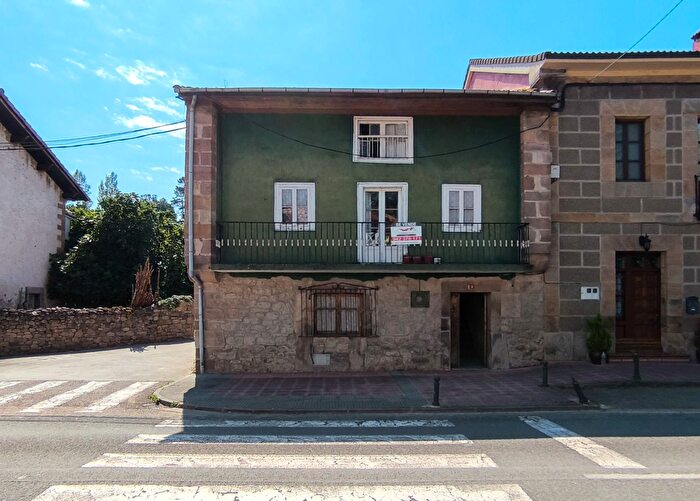 Casas en venta y pisos alquiler - 3