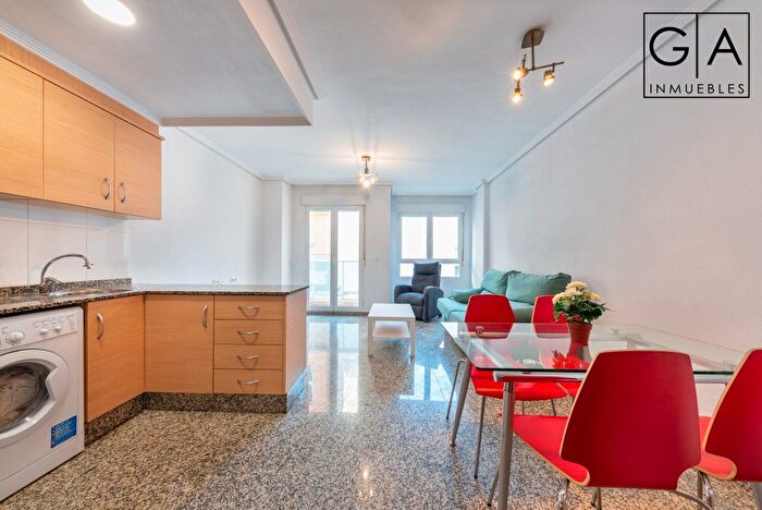 Casas en venta y pisos alquiler - 2