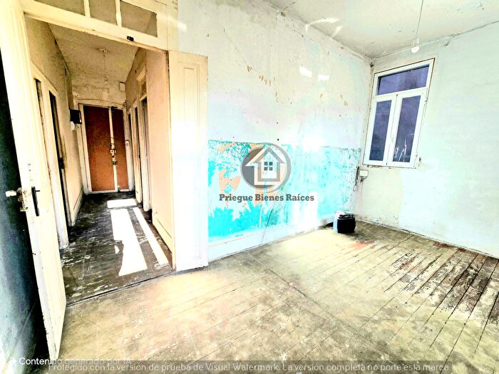 Casas en venta y pisos alquiler - 3