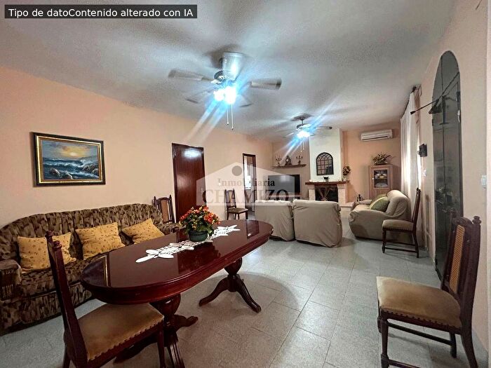 Casas en venta y pisos alquiler - 3