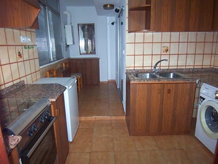Casas en venta y pisos alquiler - 2