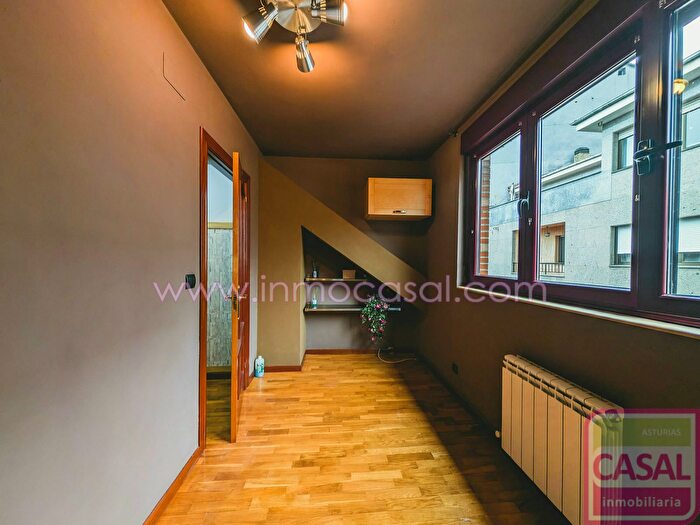 Casas en venta y pisos alquiler - 3