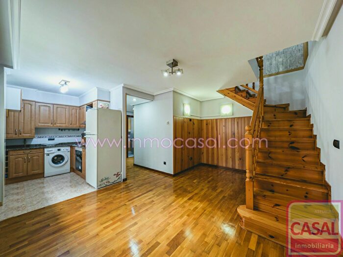 Casas en venta y pisos alquiler - 1