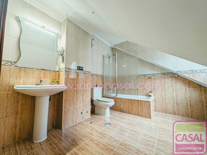 Casas en venta y pisos alquiler - 2