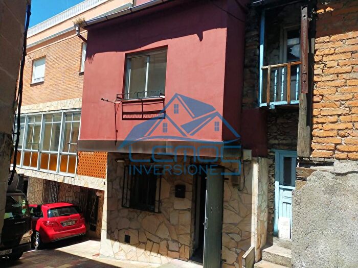 Casas en venta y pisos alquiler - 1