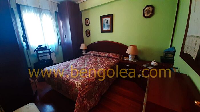 Casas en venta y pisos alquiler - 2