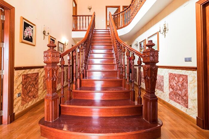 Casas en venta y pisos alquiler - 2