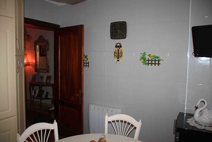 Casas en venta y pisos alquiler - 2