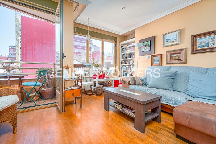 Casas en venta y pisos alquiler - 2