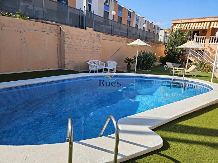 Casas en venta y pisos alquiler - 1