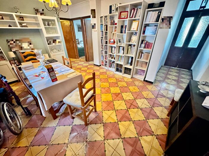 Casa en venta en Centro Doña Mercedes, Dos Hermanas de 3 habitaciones