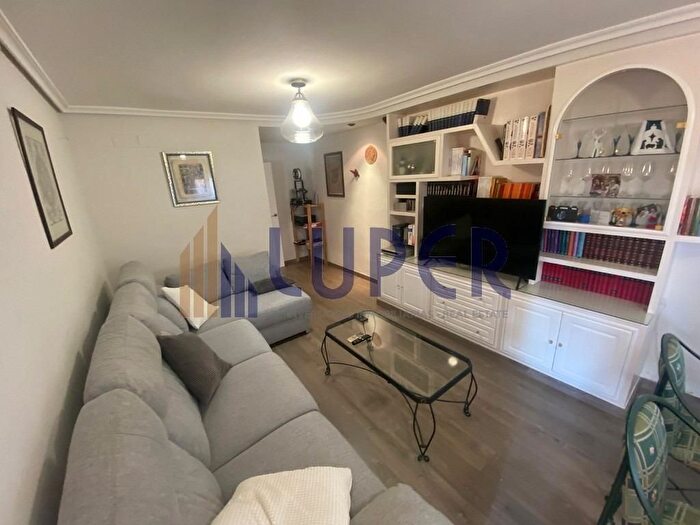 Casas en venta y pisos alquiler - 2