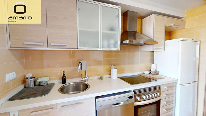 Casas en venta y pisos alquiler - 2