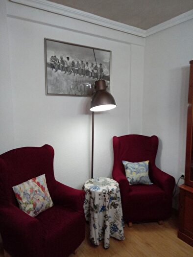 Casas en venta y pisos alquiler - 2