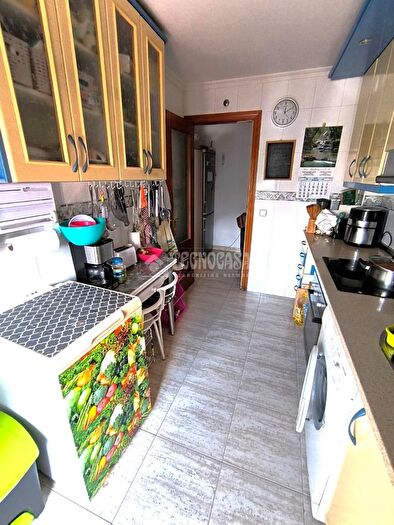Casas en venta y pisos alquiler - 2