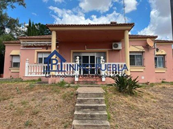 Casa en venta en La Puebla del Río, Sevilla de 3 habitaciones