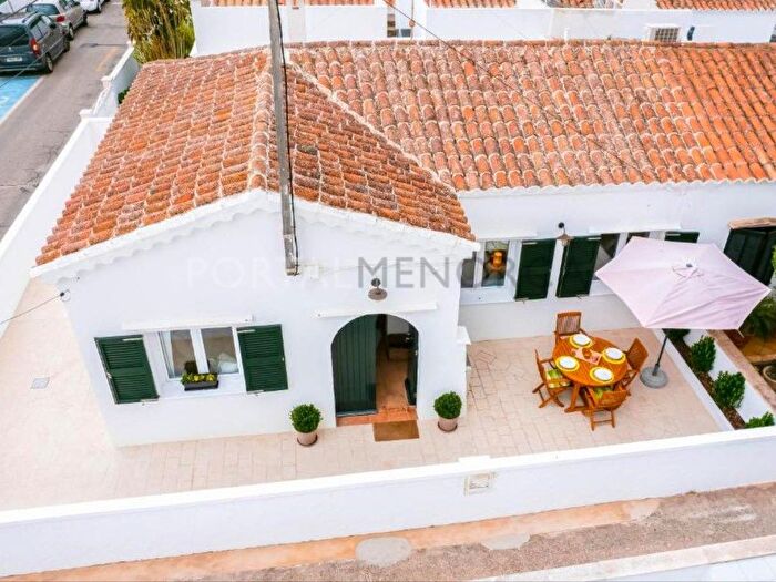 Casas en venta y pisos alquiler - 1