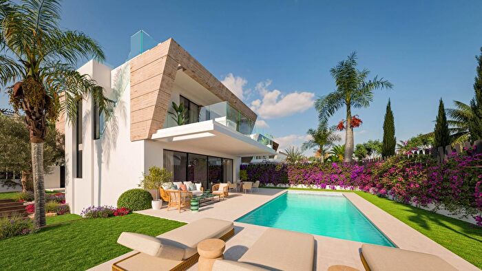 Casa en venta en Benamara Atalaya, Nueva Atalaya de 5 habitaciones