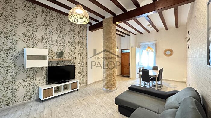 Casas en venta y pisos alquiler - 1