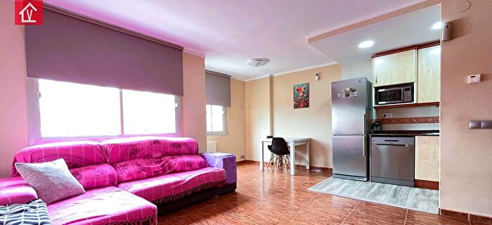 Casas en venta y pisos alquiler - 1