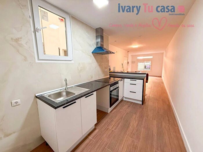 Casas en venta y pisos alquiler - 2