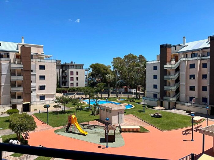Piso en alquiler en Comunitat Valenciana, Alicante de 3 habitaciones