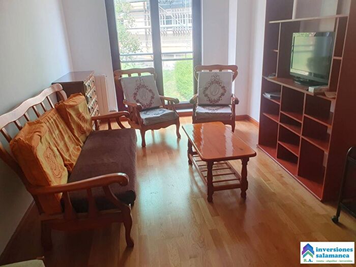 Casas en venta y pisos alquiler - 1